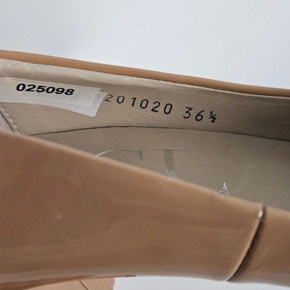 AGL Attilio Giusti Leombruni Tan Patent Leather Round Toe Block Heel Pumps 6 - Picture 9 of 9